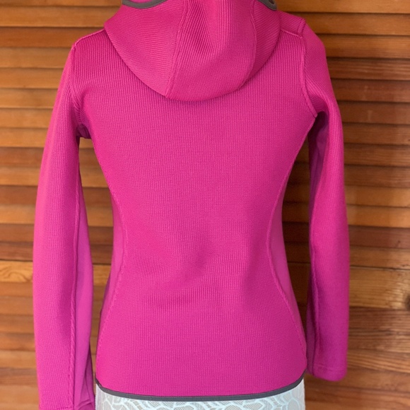 SPYDER Women's lightweight Knit Jacket with Zipper, Size M - Picture 2 of 8